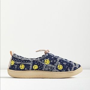 Urban Outfitters patchwork smile hardsole slippers Large